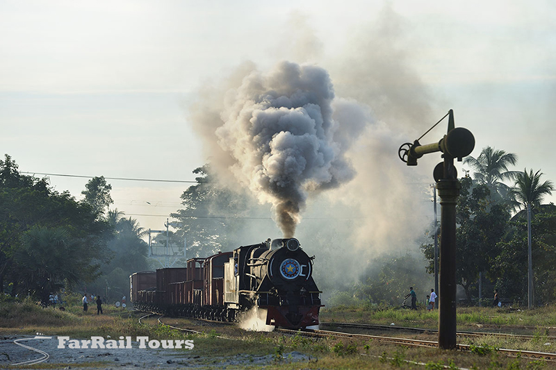 Dampf in Birma/Myanmar für Eisenbahnfotografen