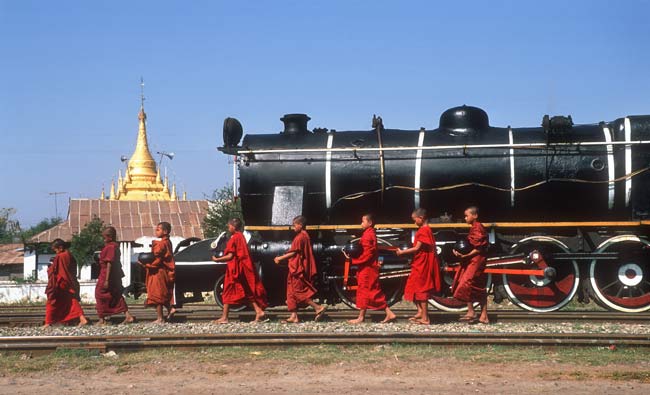 Dampf in Burma